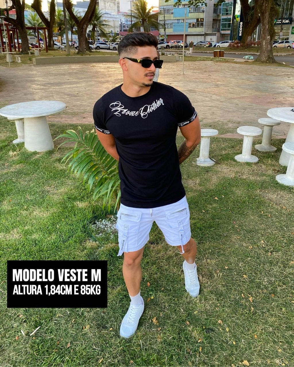 Camiseta Slim Fonte Preta