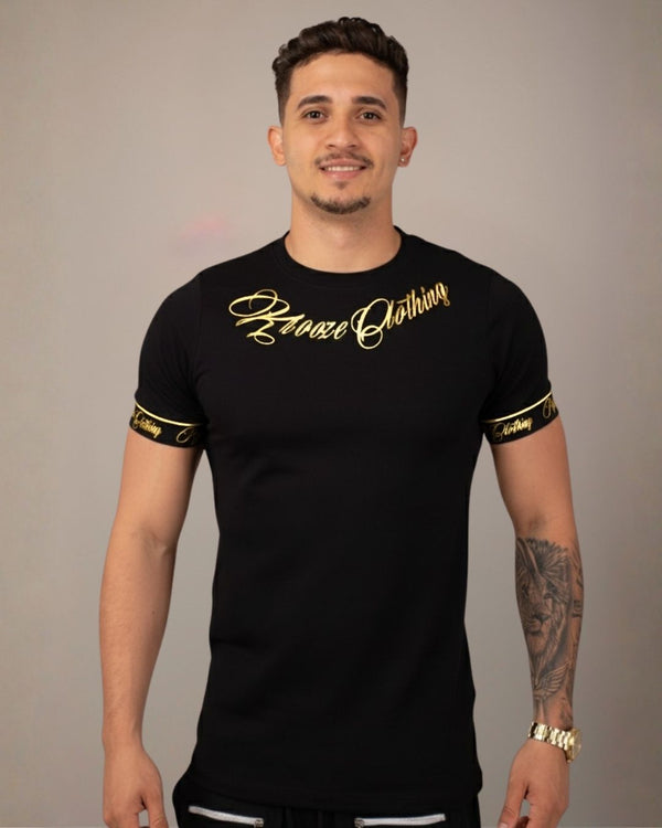 Camiseta Slim Fonte Preta Gold