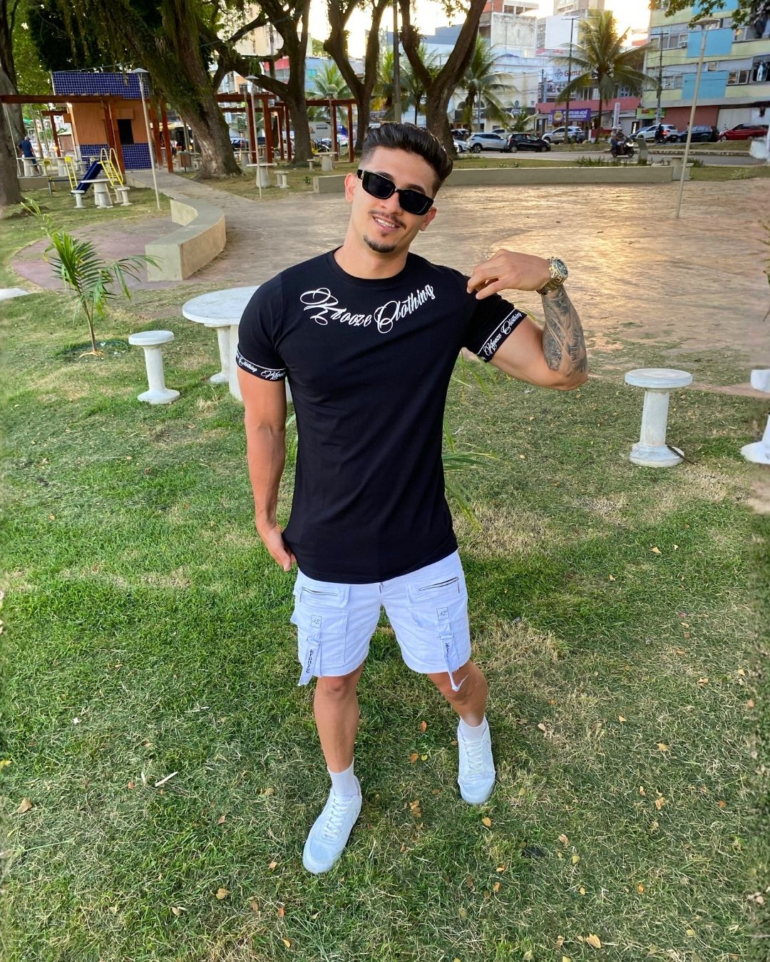 Camiseta Slim Fonte Preta