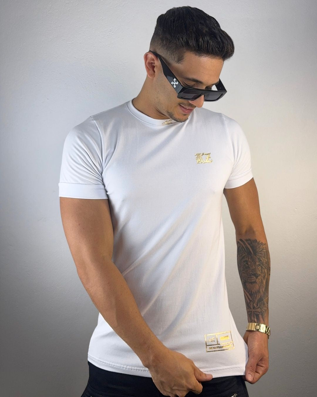 Camiseta Slim Absolut Branca Gold