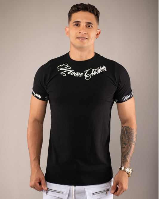 Camiseta Slim Fonte Preta