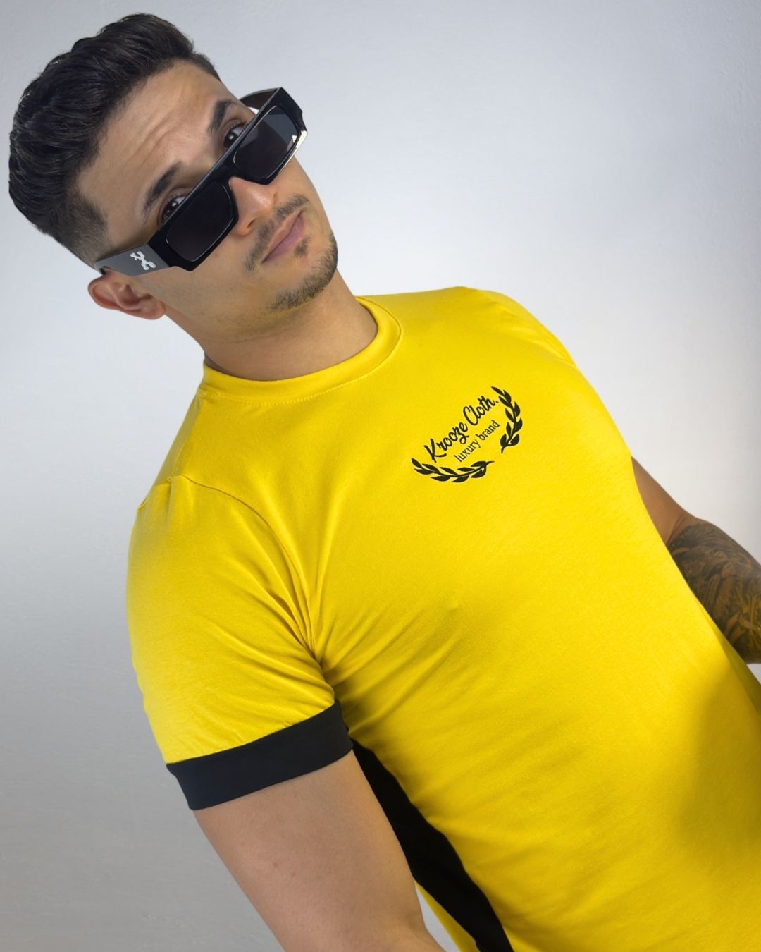 Camiseta Slim Aure Yellow